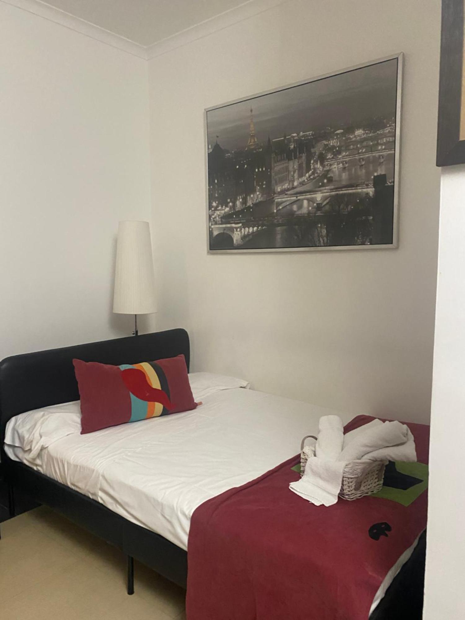Hotel Plebiscito Aparthotel Napoli Bagian luar foto